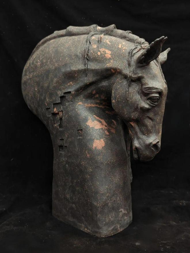 雕塑藝術作品有哪些_藝術雕塑作品_雕塑藝術作品圖片