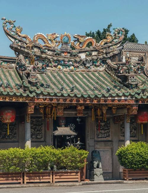 什么是好的木雕工藝_潮汕古建筑結(jié)構(gòu)特點(diǎn)_潮汕建筑裝飾藝術(shù)